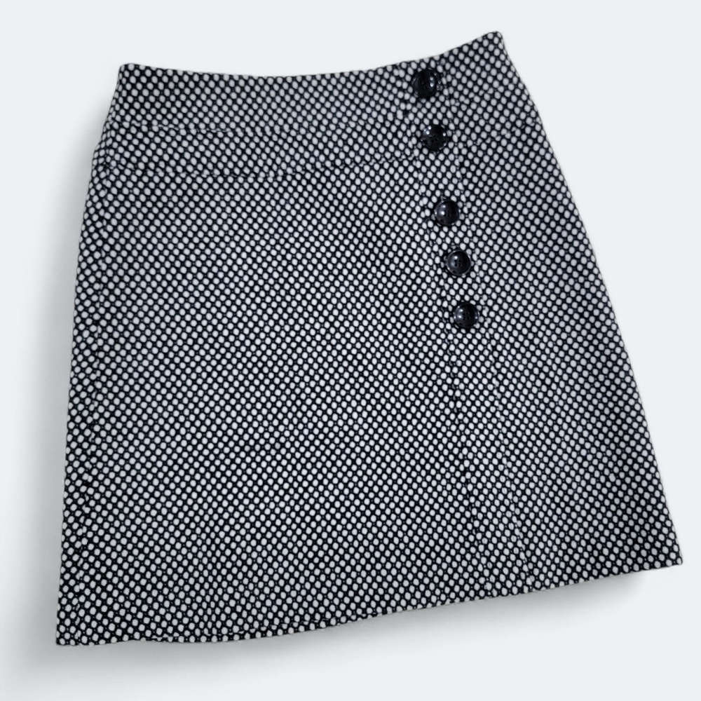 Talbots Black and White Patterned Wool Skirt Size 6 Button Accents